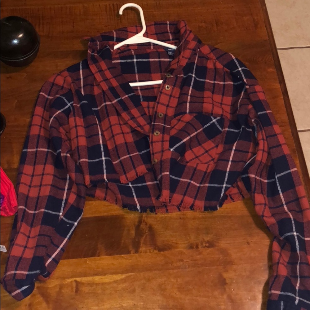 Cropped flannel top